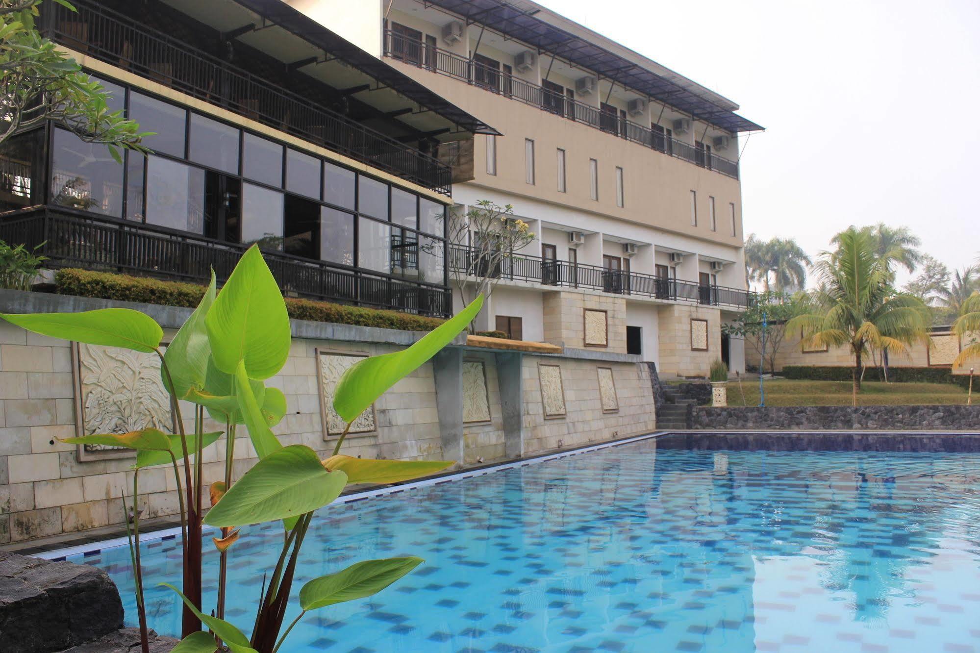 Bumi Cikeas Sentul Bogor Ξενοδοχείο Εξωτερικό φωτογραφία